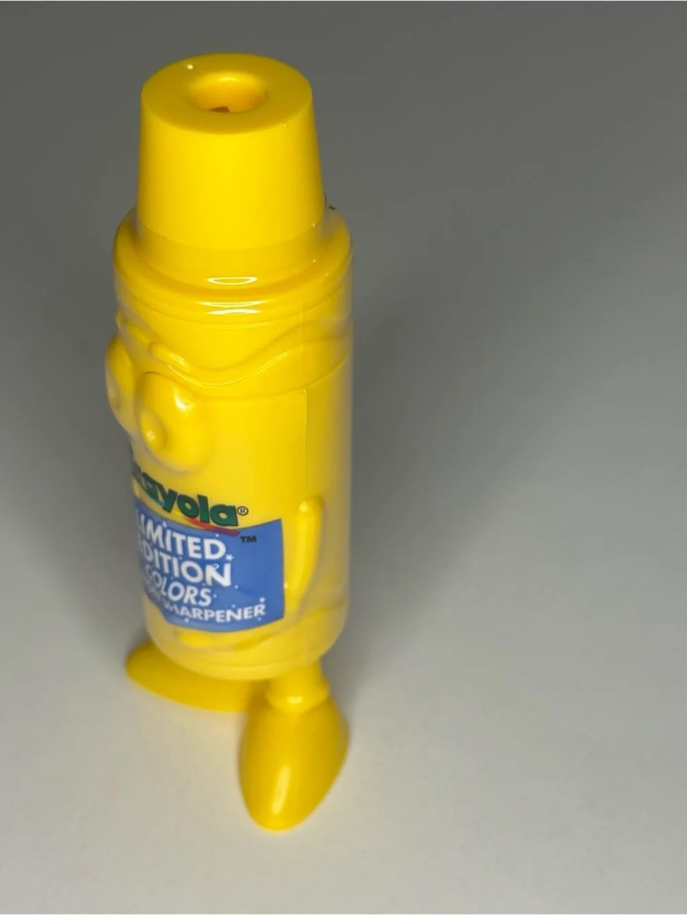 Crayola Retired Color Crayon Sharpener Dandelion Yellow Limited Edition DanD NEW